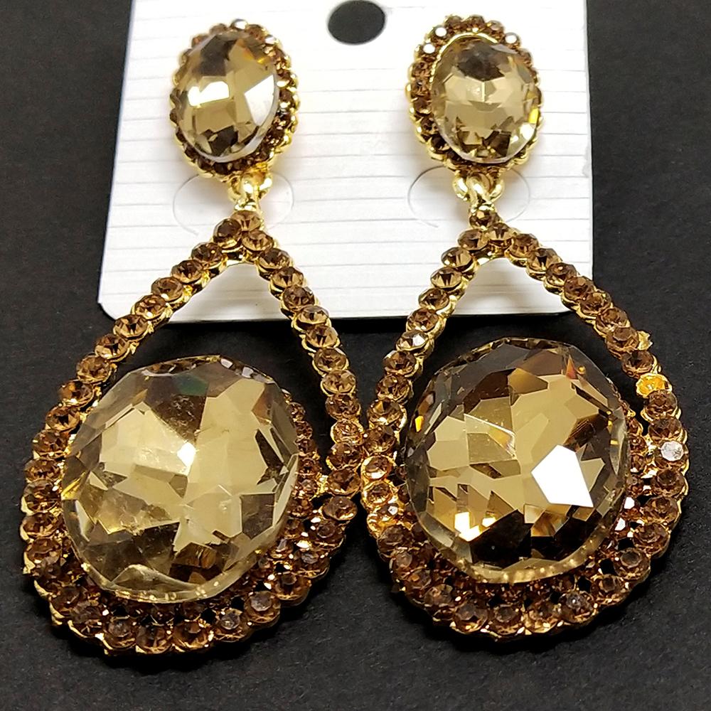 Buy Beautiful Bridal Wear Stone Big Jhumka Design Gold Earrings